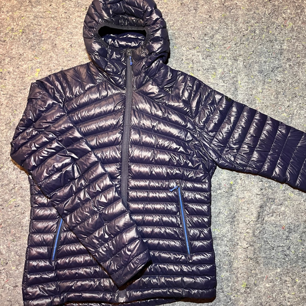 Decathlon Forclaz Down Hooded Puffer Jacket